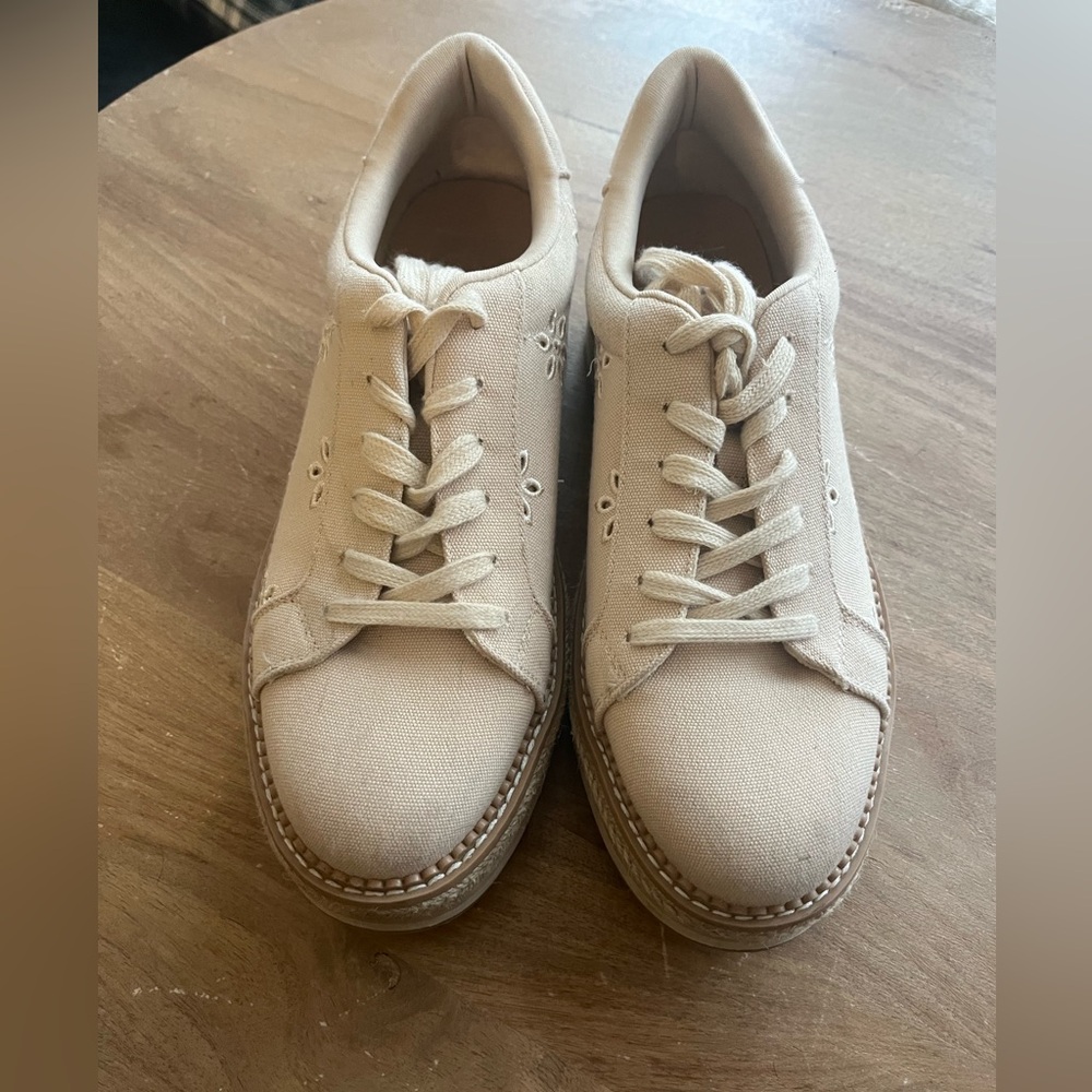 Dolce Vita Cream Platform Lace-Up Sneakers - Picture 2 of 6
